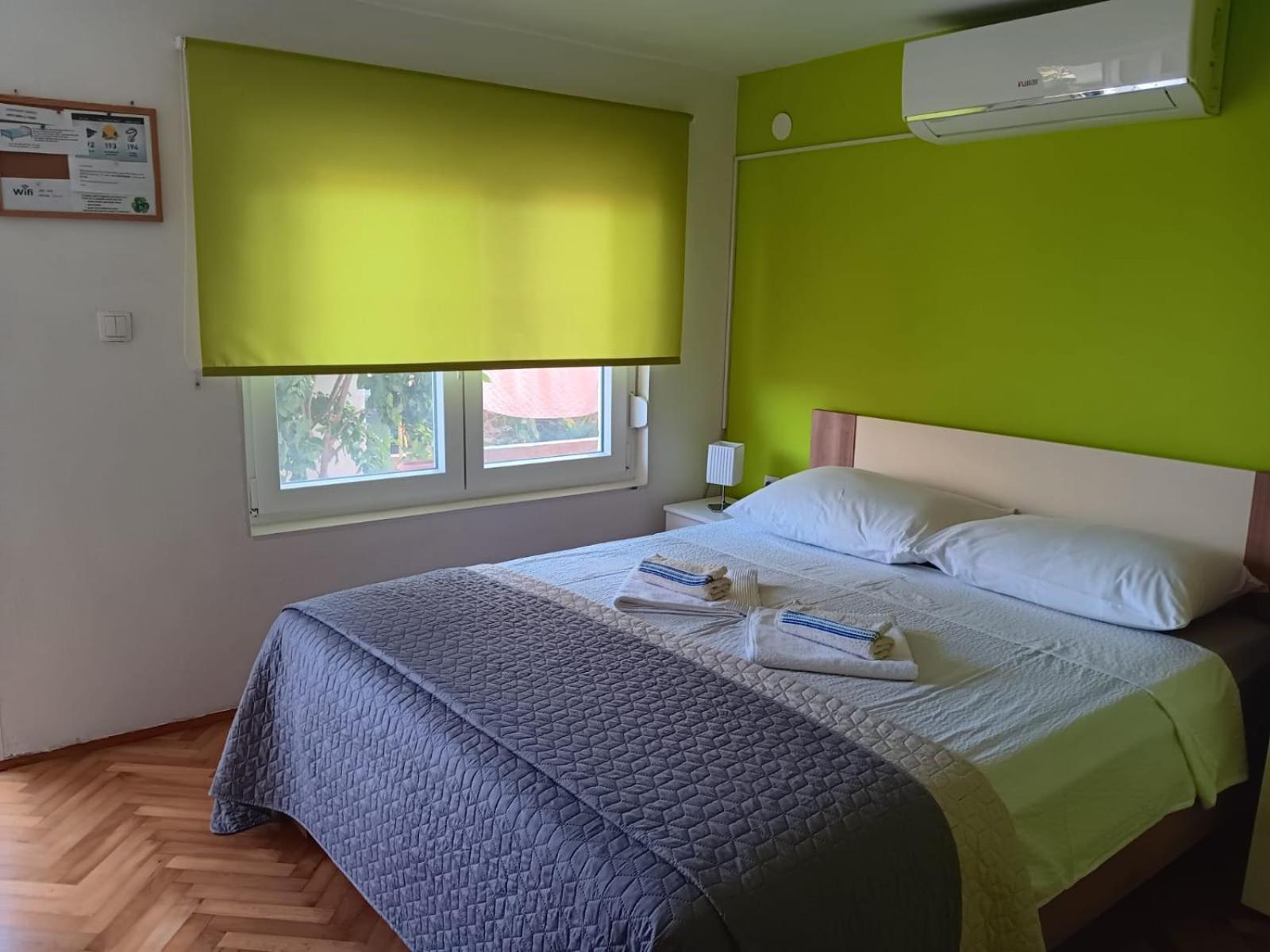 Apartman Tisno Eksteriør billede